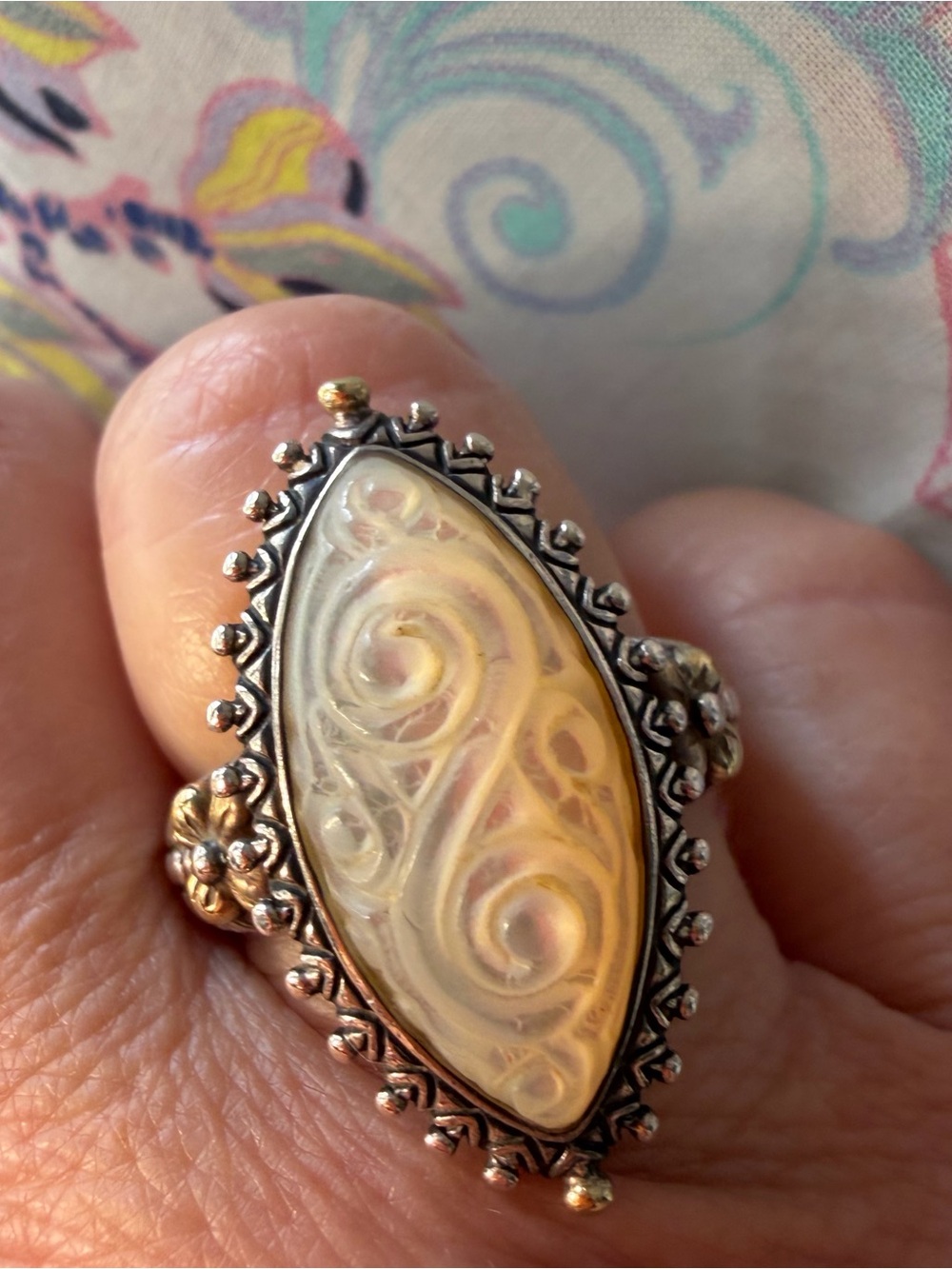 Sterling Silver Marquise Mother-of-Pearl Ring - Cream Scroll Design